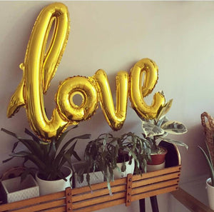 Gold Love Foil Balloon-Decoren